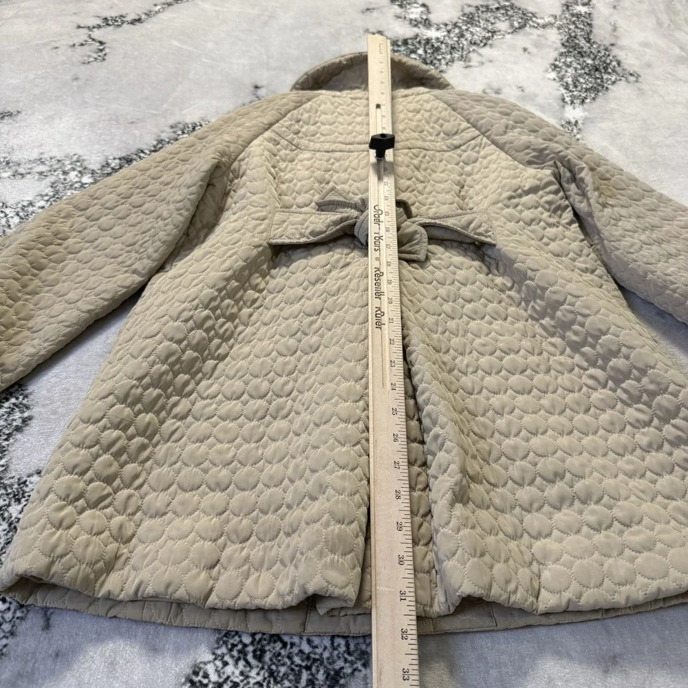 Betsey Johnson Coat Womens Size M Beige Quilted Puffer Back Bow Detail Polyester